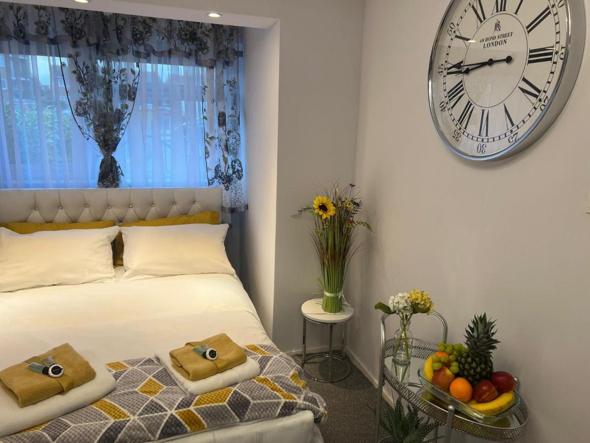 Apartment Luxe Free Wifi, Free Parking, Free Netflix Friern Barnet Exterior foto